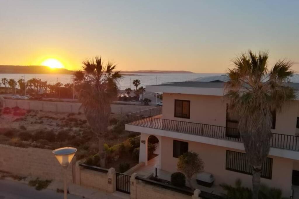 סיינט פול ביי Sunshine Holiday Apartment 5 With Spectacular Seaviews מראה חיצוני תמונה